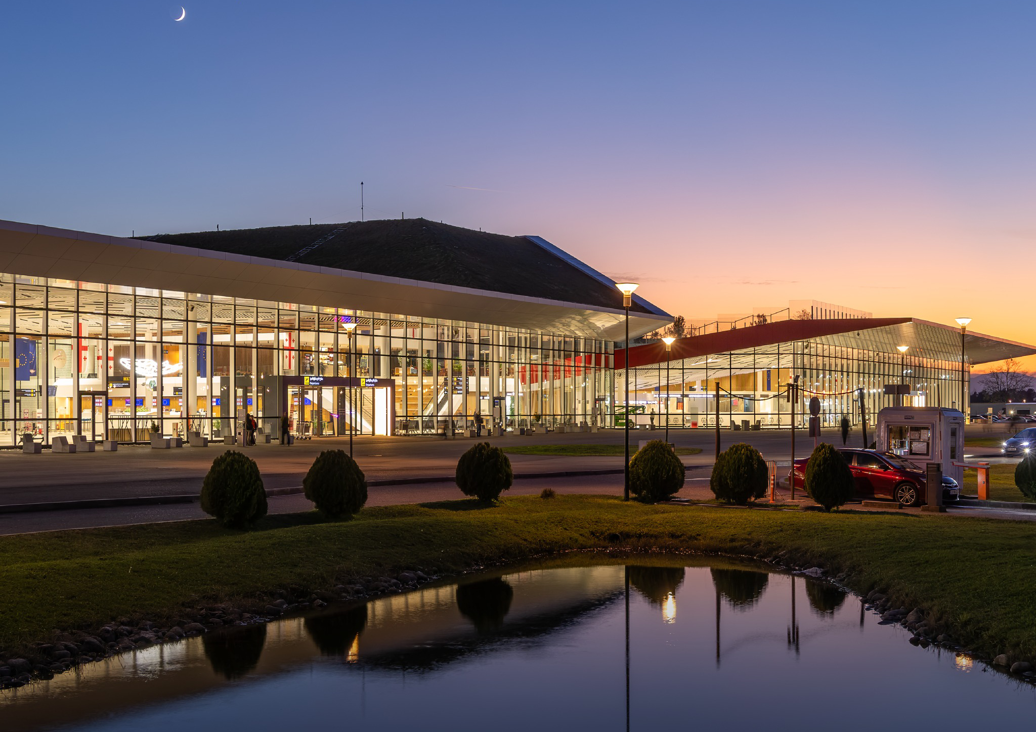 Come arrivare dall'aeroporto di Kutaisi a Tbilisi e Batumi: una guida completa al trasferimento