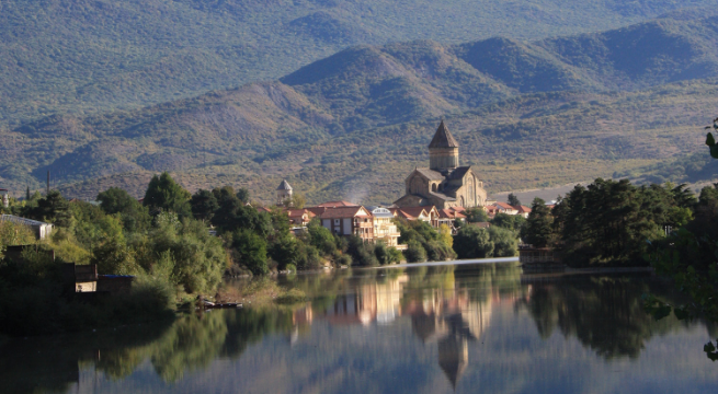 Tag 3: Tiflis – Mzcheta – Stepanzminda – Gudauri