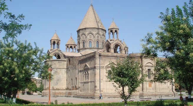 Day 4: Day trip to Echmiadzin & Zvartnots
