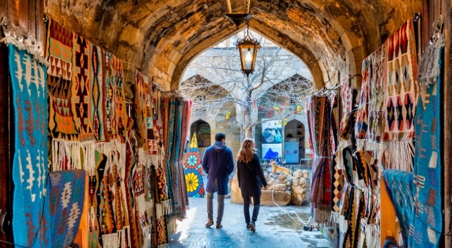 Day 2: Visit Baku & Absheron Peninsula