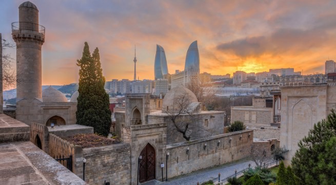 Day 2: Visit Baku & Absheron Peninsula
