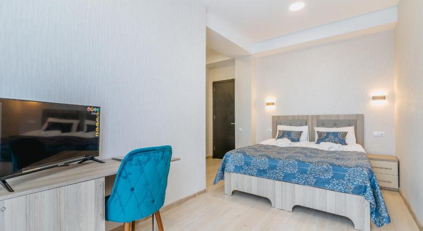 Twin Room with Balcony