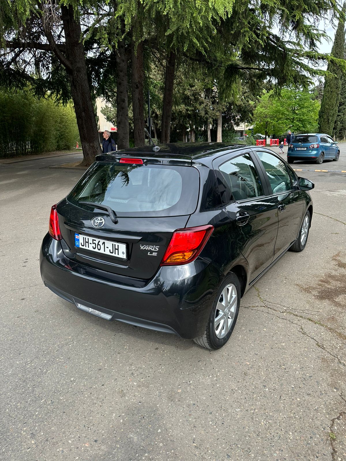 rent a car tbilisi Toyota Yaris