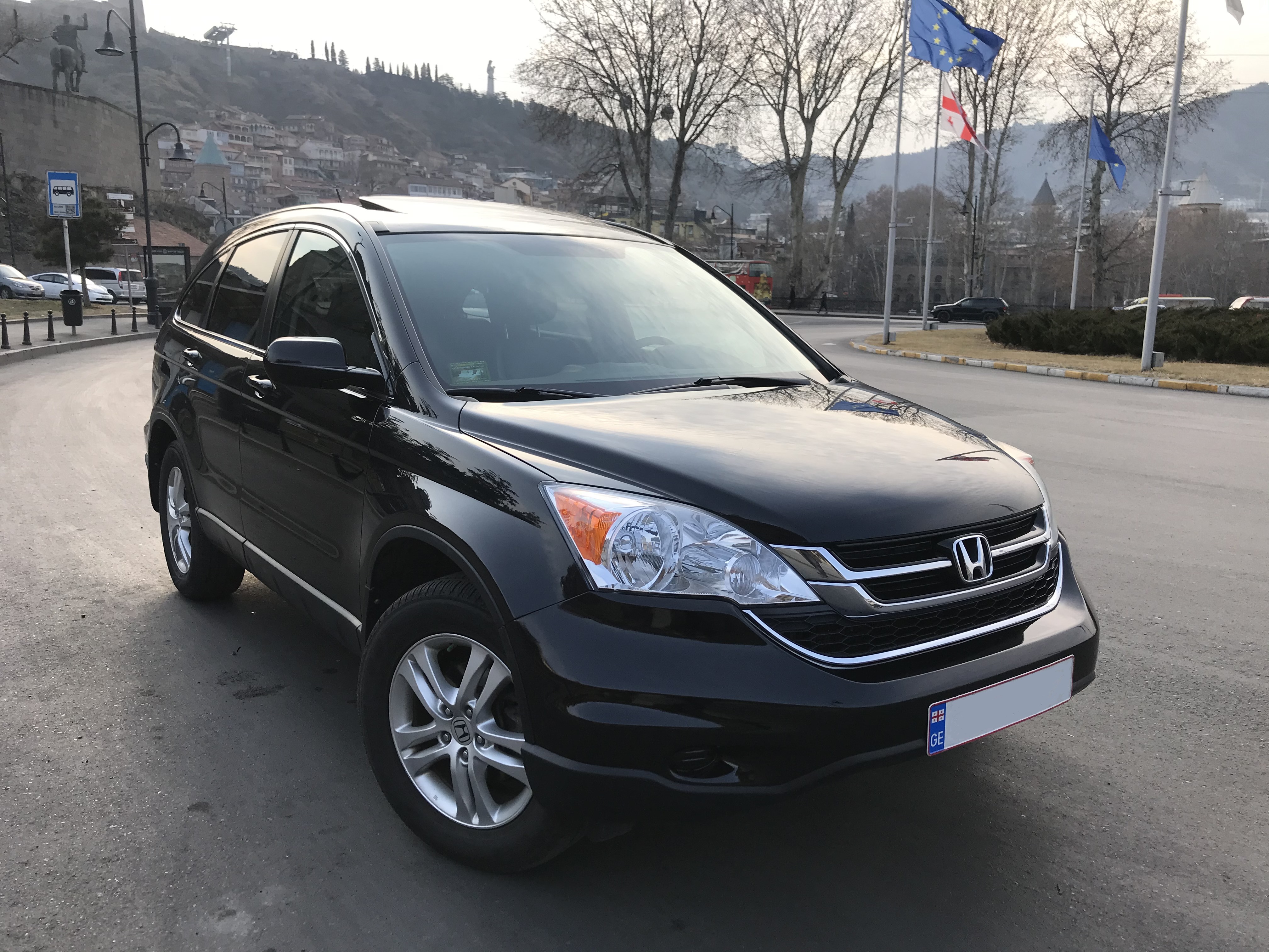 rent a car tbilisi Honda CRV (Sunroof)
