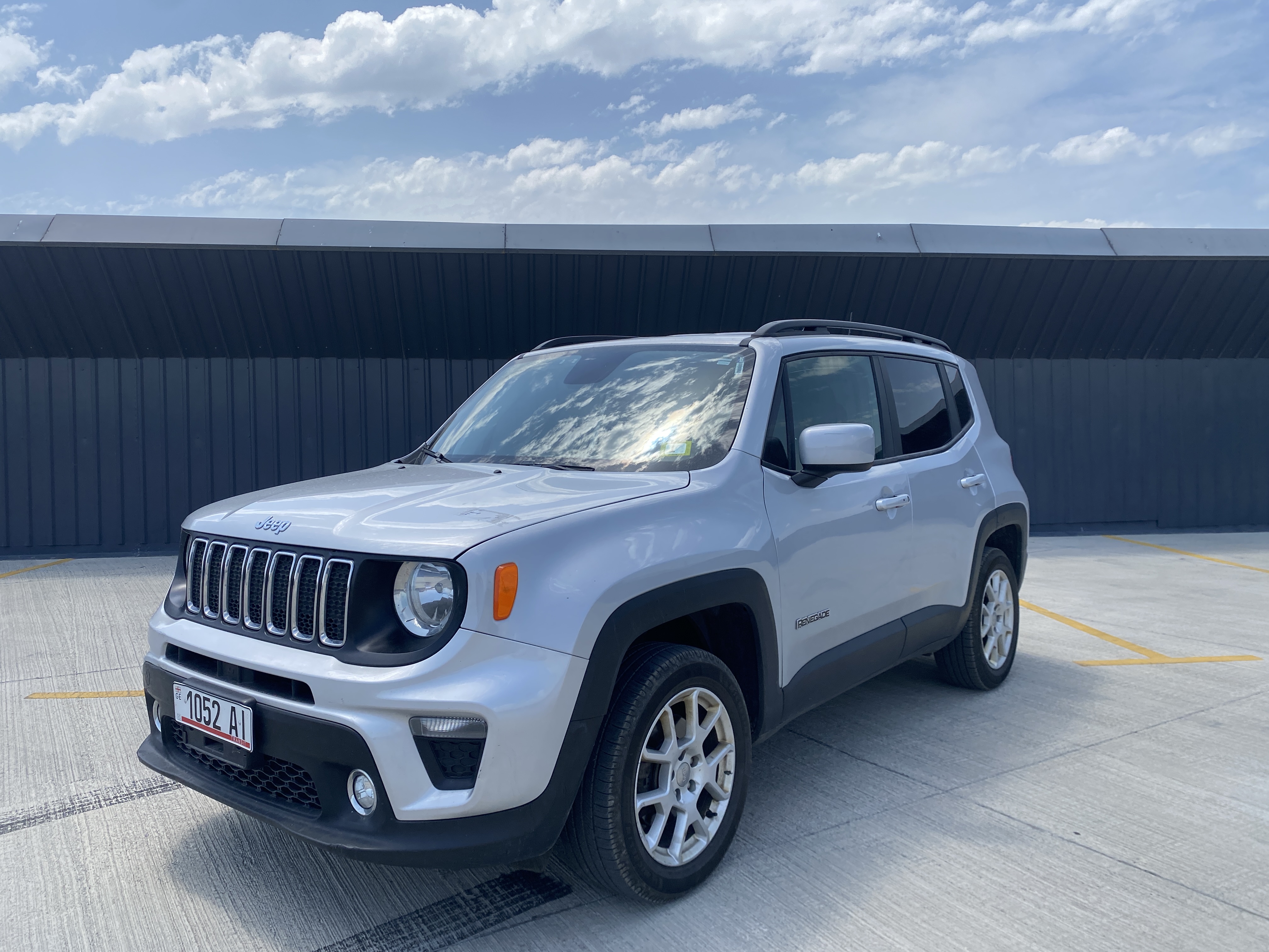 rent a car tbilisi Jeep Renegade 4x4 SUV – Mountain & City Ready