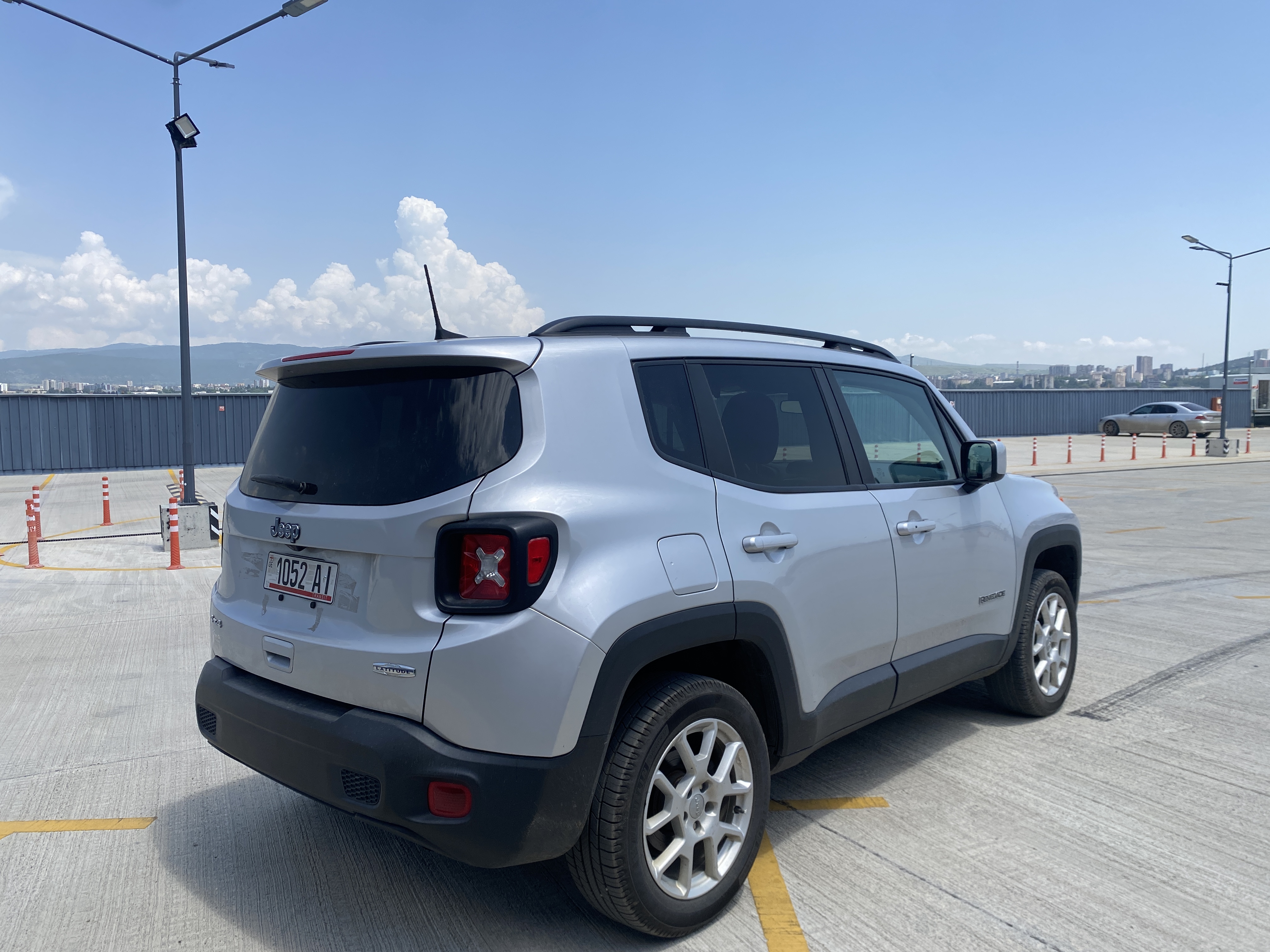 rent a car tbilisi Jeep Renegade 4x4 SUV – Mountain & City Ready