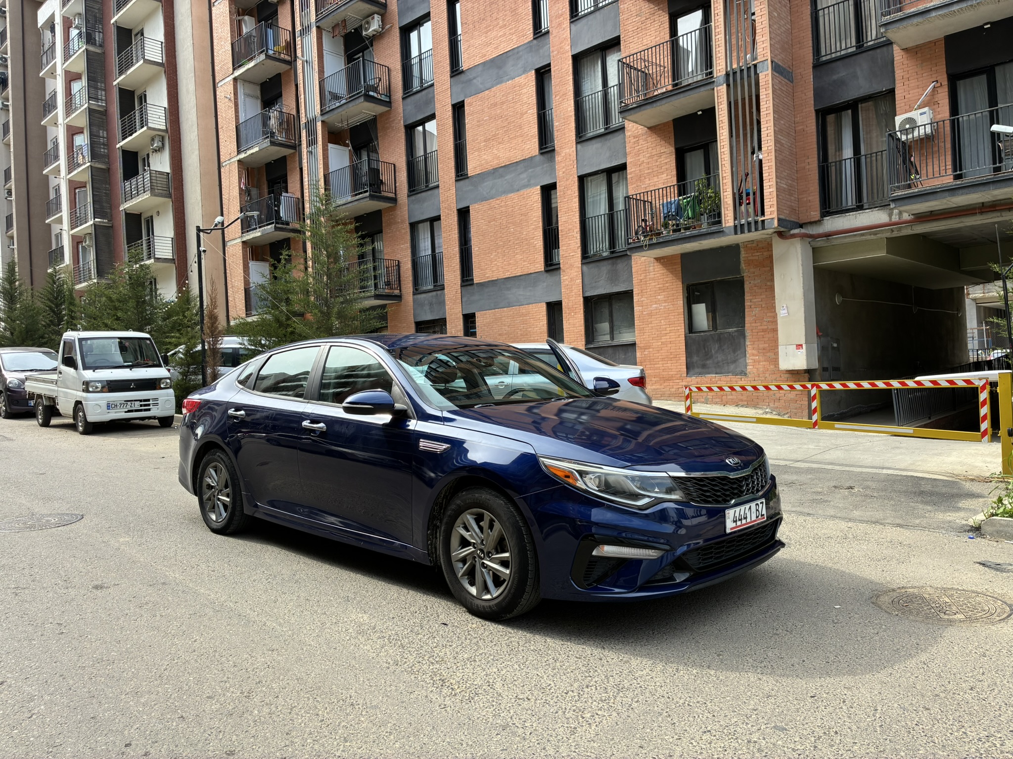 rent a car tbilisi Kia Optima Comfort Sedan – Tbilisi Airport Delivery