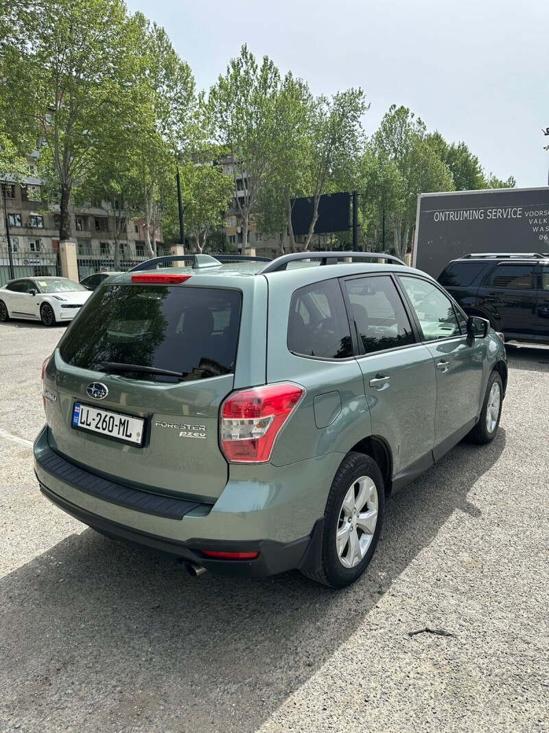 rent a car tbilisi Subaru Forester